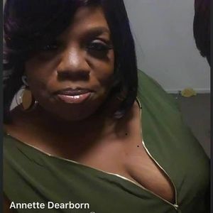 Meet your Posher, Annette